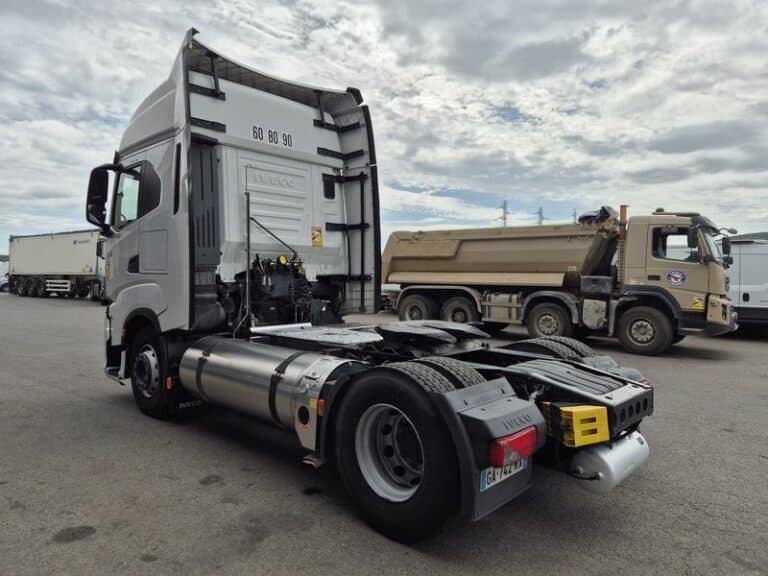 IVECO S-WAY 460 GNL / INTARDER