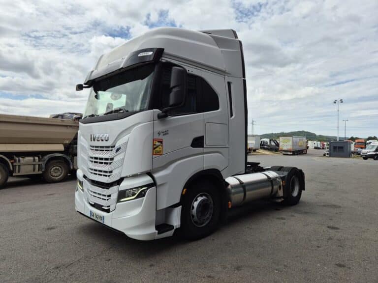 IVECO S-WAY 460 GNL / INTARDER