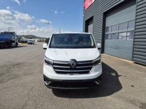 RENAULT TRAFIC L2H1 150 RED