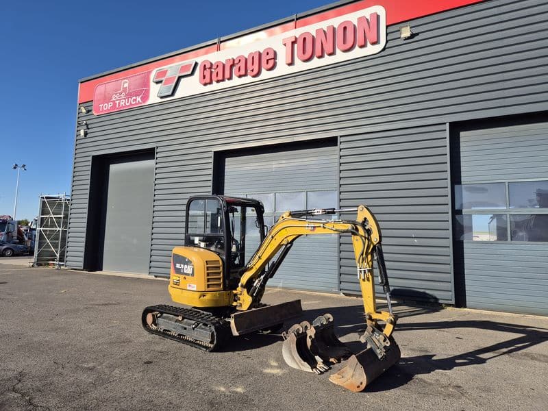 CATERPILLAR 302.7D