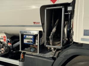 SCANIA P280 CITERNE HYDROCARBURES 14.000L