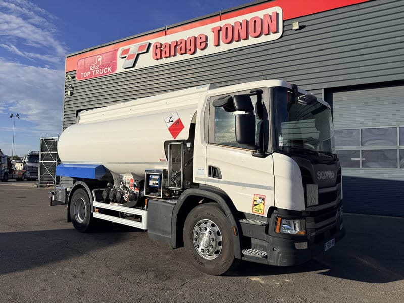 SCANIA P280 CITERNE HYDROCARBURES 14.000L