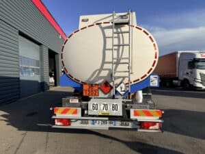 SCANIA P280 CITERNE HYDROCARBURES 14.000L
