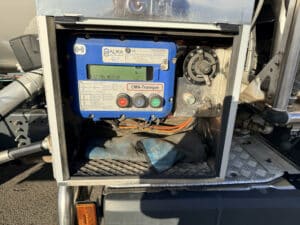 SCANIA P280 CITERNE HYDROCARBURES 14.000L